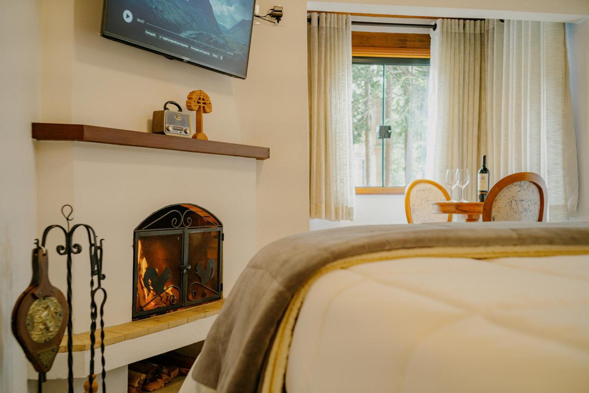 Lucca Lodge